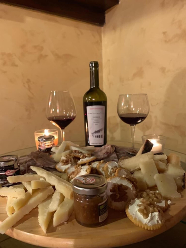 Food & Drinks 5, Casale Villa Chiara, Perugia