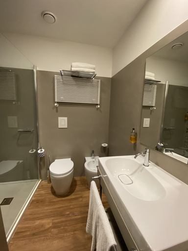 Bathroom 3, Basilica Hotel, Rome