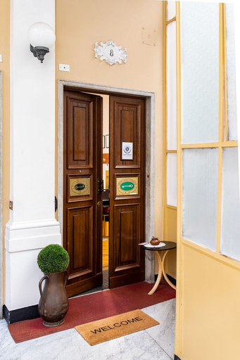 Exterior & Views 2, Hotel Youri Il Magnifico, Genova