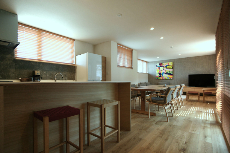 Others 5, Shimogoryo House, Furano
