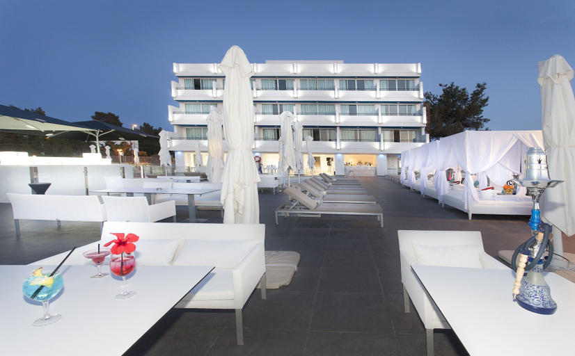 Food & Drinks 5, Marina Playa Hotel Apartments by Typic Hotels – Adults Only, Baleares