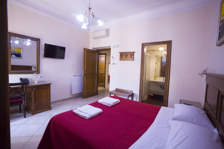 Bedroom 3, Anthony House Via Villafranca, Rome