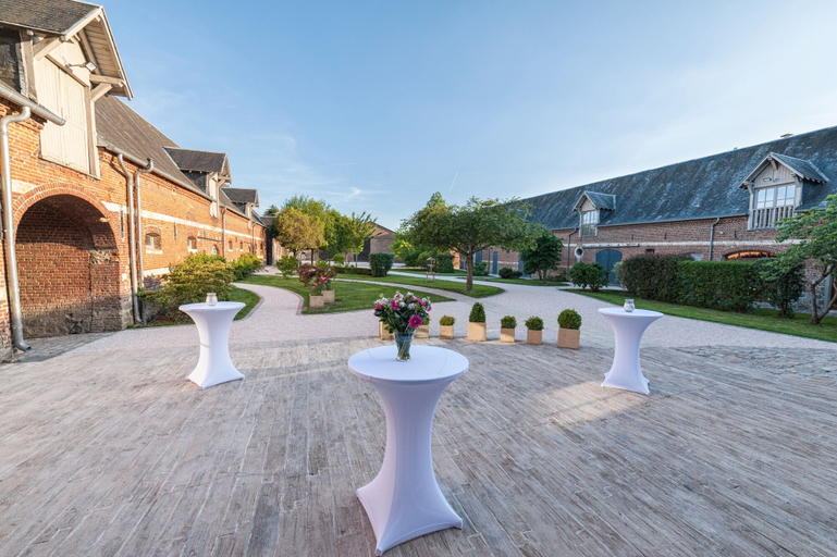 Exterior & Views 2, Domaine des Lumières, Aisne
