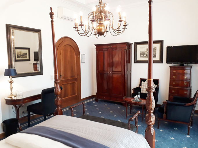 Bedroom 3, Hotel Windsor, Düsseldorf
