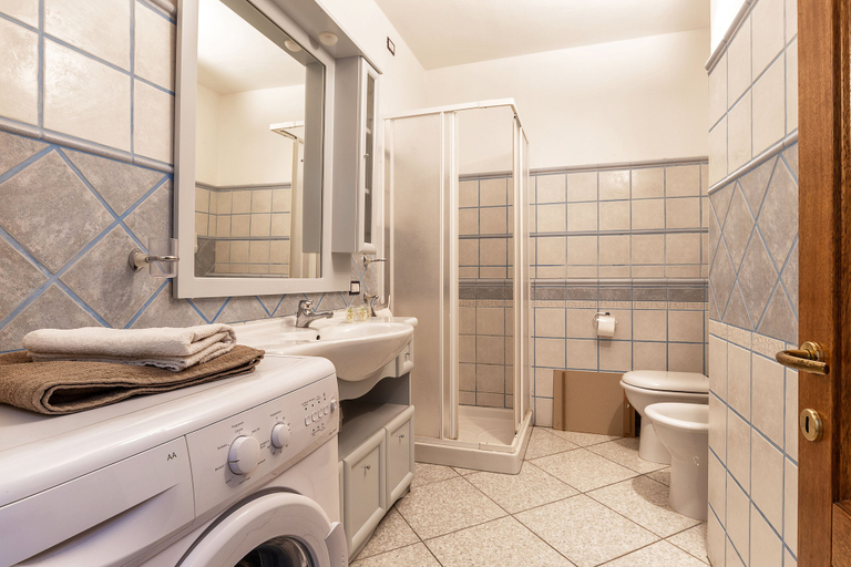 Bathroom, Casa Goloritzè, Ogliastra