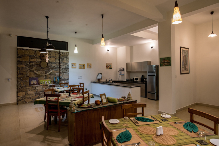 Food & Drinks 4, Dholes Den Bandipur, Chamrajnagar