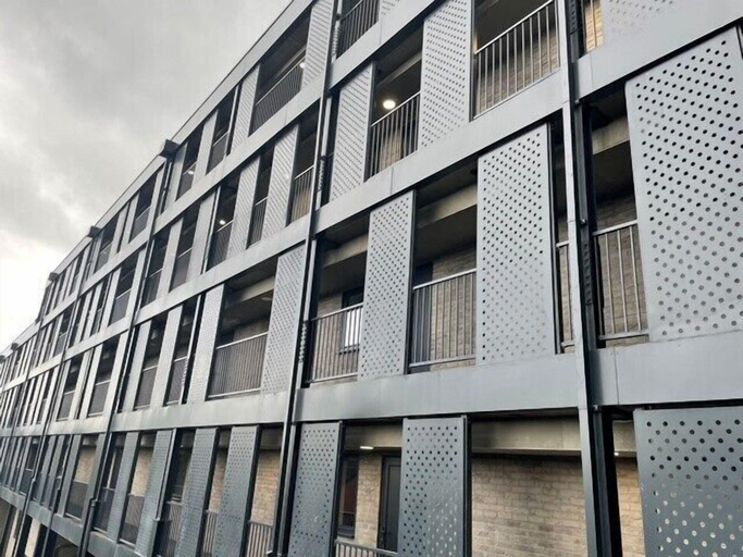 Exterior & Views, Luxury 2-bed Apartment in Manchester With Parking, Manchester