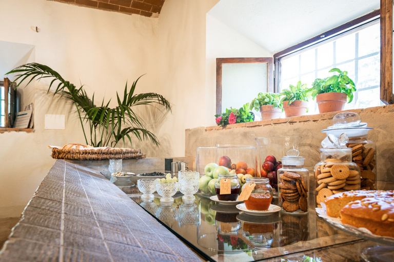 Food & Drinks 5, Tenuta Santa Trice, Livorno