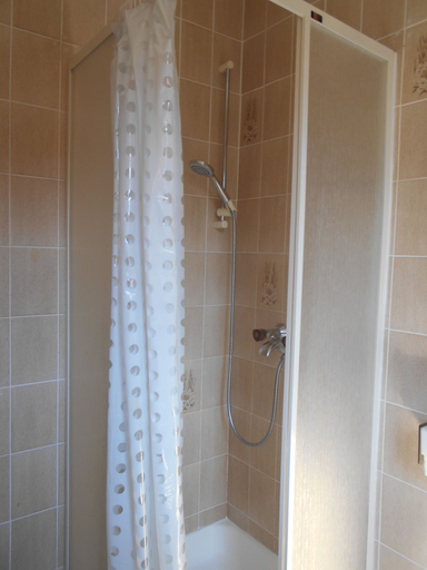 Bathroom 2, Cosy Apartment "elena" Near Center, Novalja