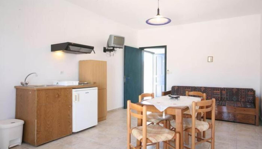 Others 4, Morfeas Hotel, South Aegean
