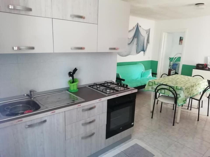 Others 5, Villa Neri, Foggia