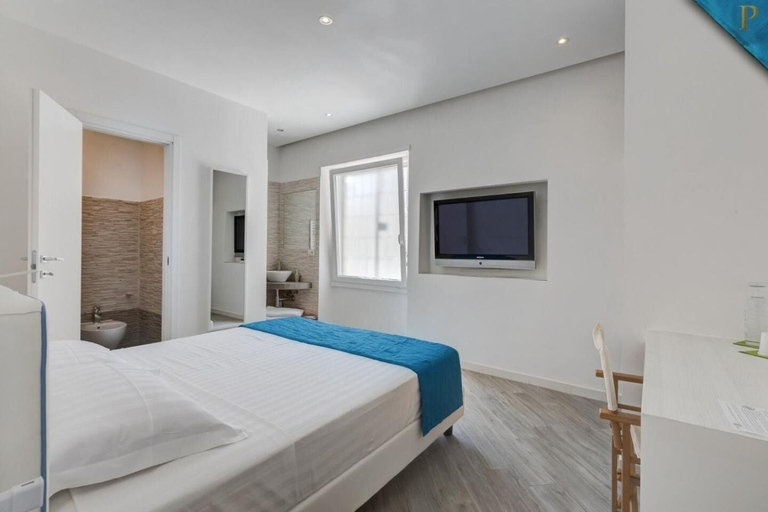 Bedroom 4, Piccolotel, Roma