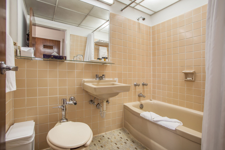 Bathroom 5, Hotel Quito, Quito