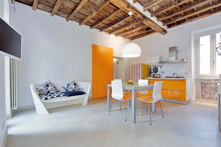 Others 4, Reginella - WR Apartments, Roma