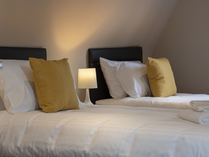 Bedroom 2, The Poltimore Pods, Devon