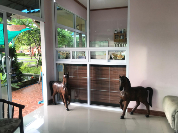 Others 5, Sangtong Beach Resort, Laem Sing
