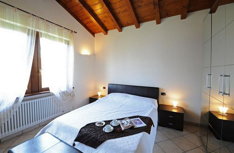 Bedroom 2, Villa Mimosa, Como