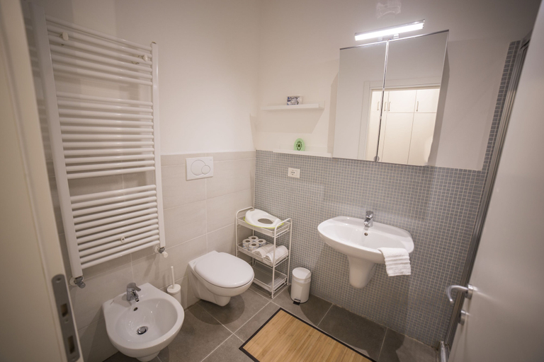 Bathroom 4, Casetta Foscolo, Venezia