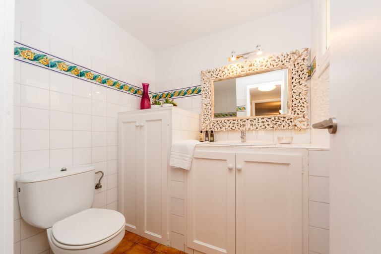 Bathroom 2, Binibeca Blue, Baleares