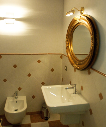 Bathroom 5, Villa il Fedino, Florence