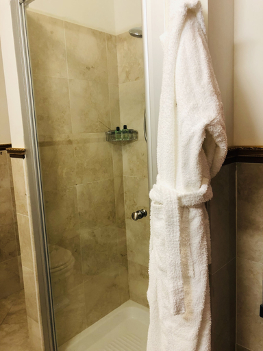 Bathroom 5, Grand Hotel Palace, Trapani