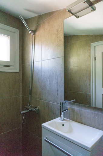 Bathroom 4, halu! Private Chic Villa w Pool, Central Macedonia