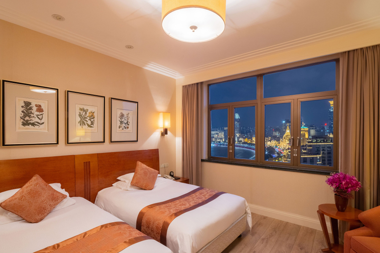 Bedroom 3, Broadway Mansions Hotel - On the Bund, Shanghai