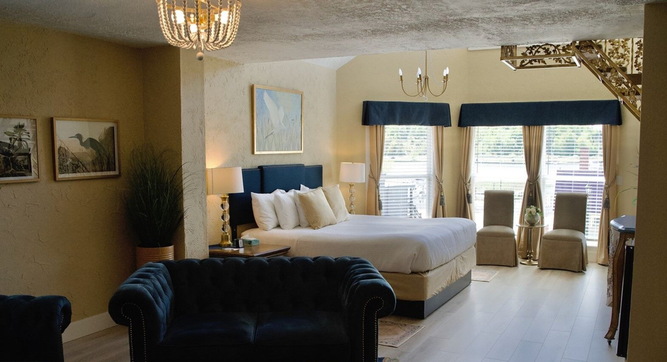 Bedroom 2, Hotel Frankfort & Restaurant, Benzie