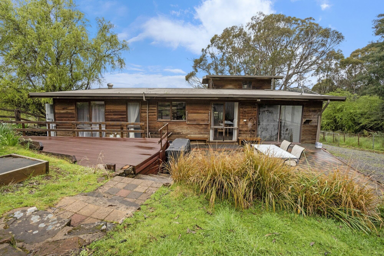 Exterior & Views 2, Mole Creek Cabins, Meander Valley