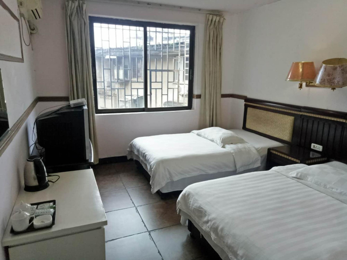Bedroom 5, Guilin Linfeng Inn, Guilin