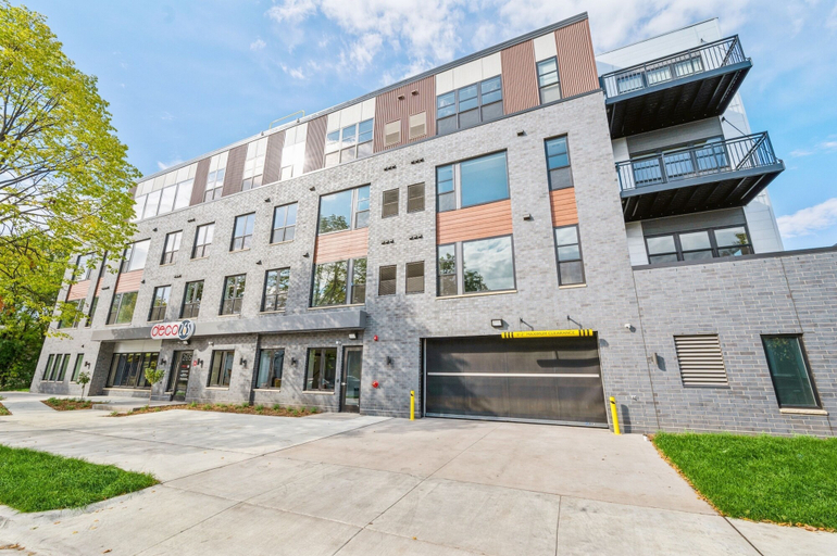 Exterior & Views 2, Kasa Bryn Mawr Minneapolis, Hennepin