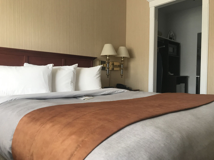 Bedroom 2, Hotel Le Littoral, Communauté-Urbaine-de-Québec
