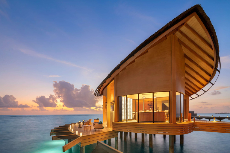 Exterior & Views 2, Hilton Maldives Amingiri Resort & Spa, Malé