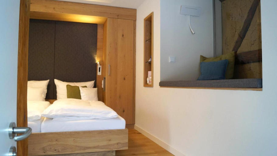 Bedroom 2, Boutique Hotel Grüner Zweig, Erzgebirgskreis