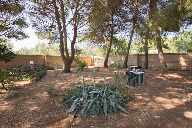 Garden 5, Villa Urania, Lecce