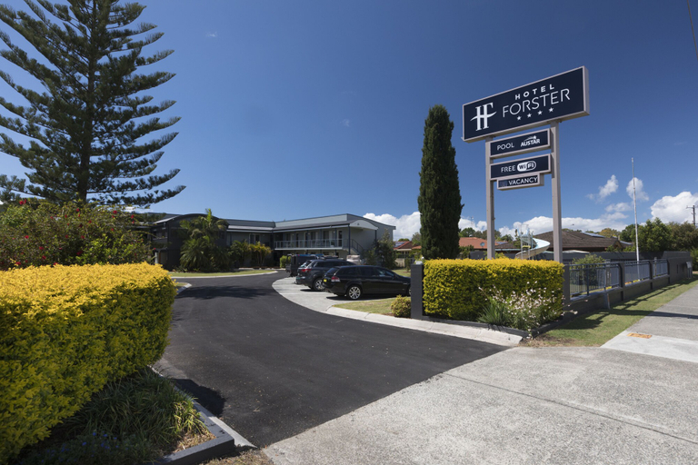 Exterior & Views 2, Hotel Forster, Great Lakes