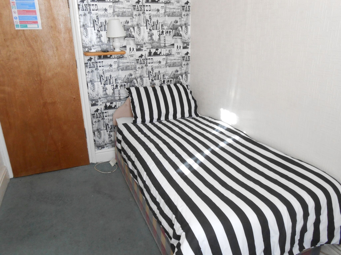 Bedroom 2, The Lanes Hotel Blackpool, Blackpool
