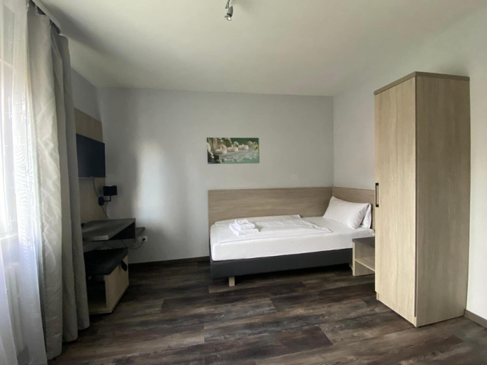 Bedroom 2, Landgasthof Arnold, Waldeck-Frankenberg