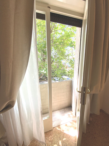 Others 5, Hotel Naviglio, Lucca