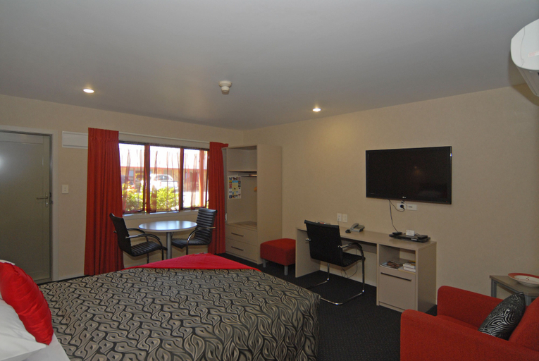Bedroom 3, Omahu Motor Lodge, Hastings city