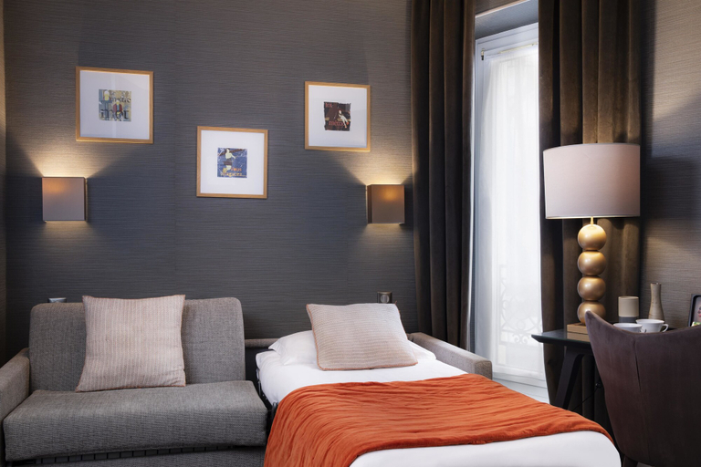Bedroom 3, Hôtel Plaza Etoile, Paris