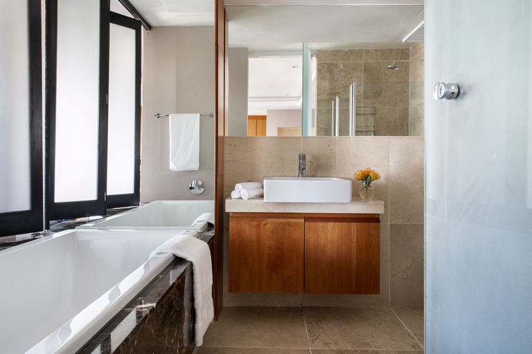 Bathroom 5, The Franklin Loft Apartments, City of Johannesburg