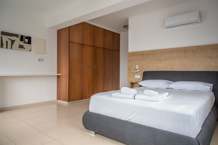 Bedroom 4, Julipapas Gardens