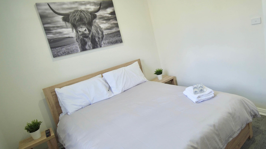 Bedroom 2, Argyle Hotel Southern Highlands, Wingecarribee