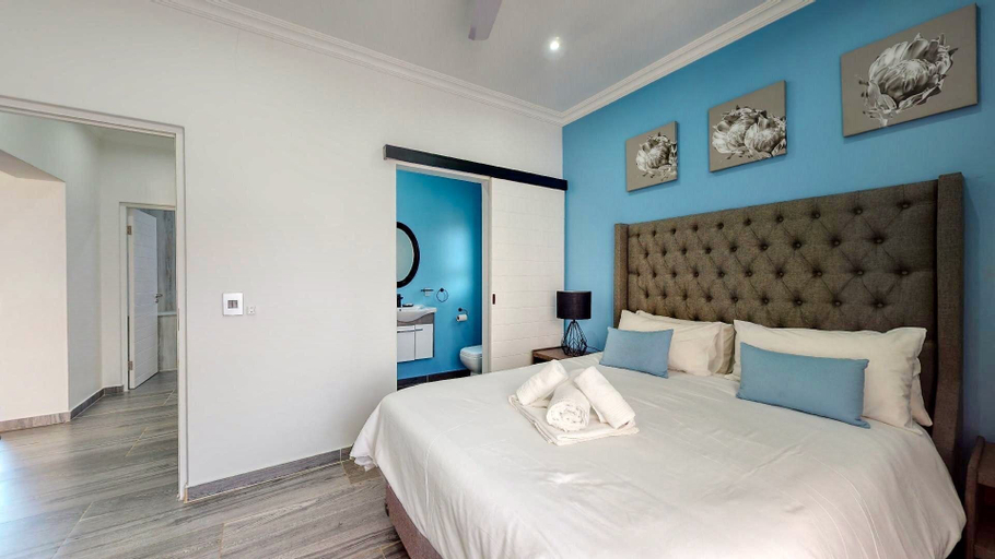 Bedroom 3, Caribbean Estate Deluxe, Ugu