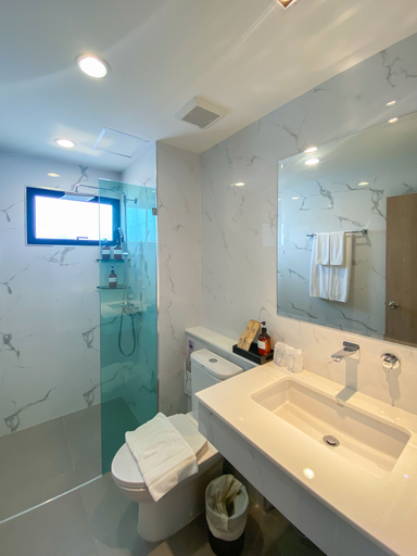Bathroom 4, Hotel Fuse Rayong (SHA Extra Plus), Muang Rayong