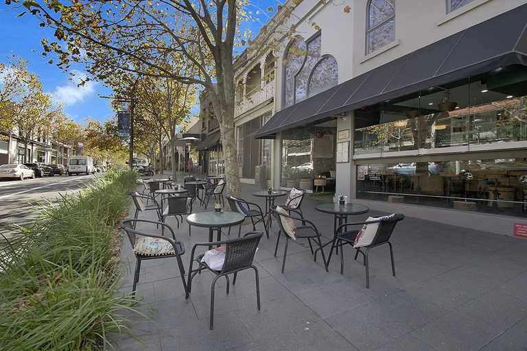 Food & Drinks, Pyrmont Harris Street (Ifr), Sydney