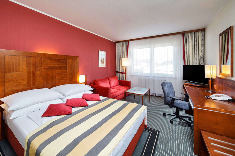 Bedroom 2, Quality Hotel Brno Exhibition Centre, Brno