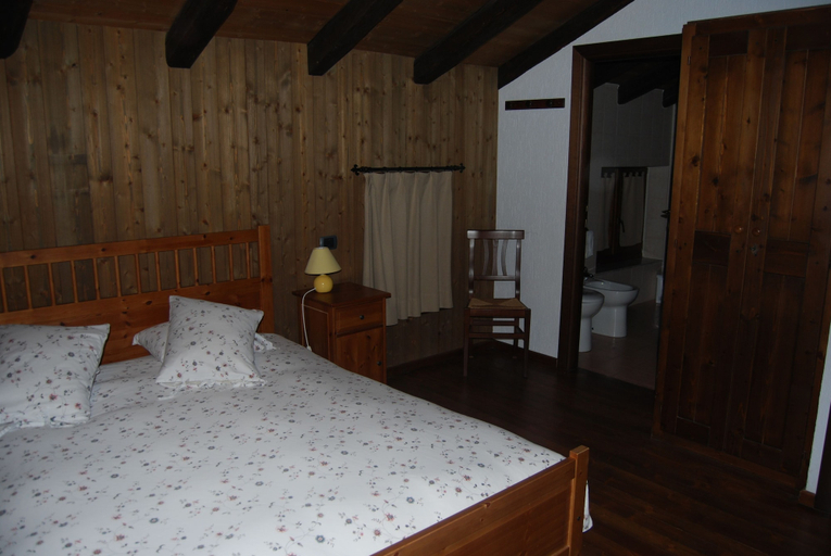 Bedroom 2, Bed & Breakfast Della Miniera, Aosta
