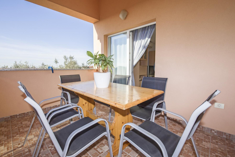 Others 5, Apartment Mirsad 1282, Fažana